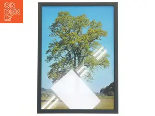 Træbillede i ramme fra Posterland (str. 32x44 cm)