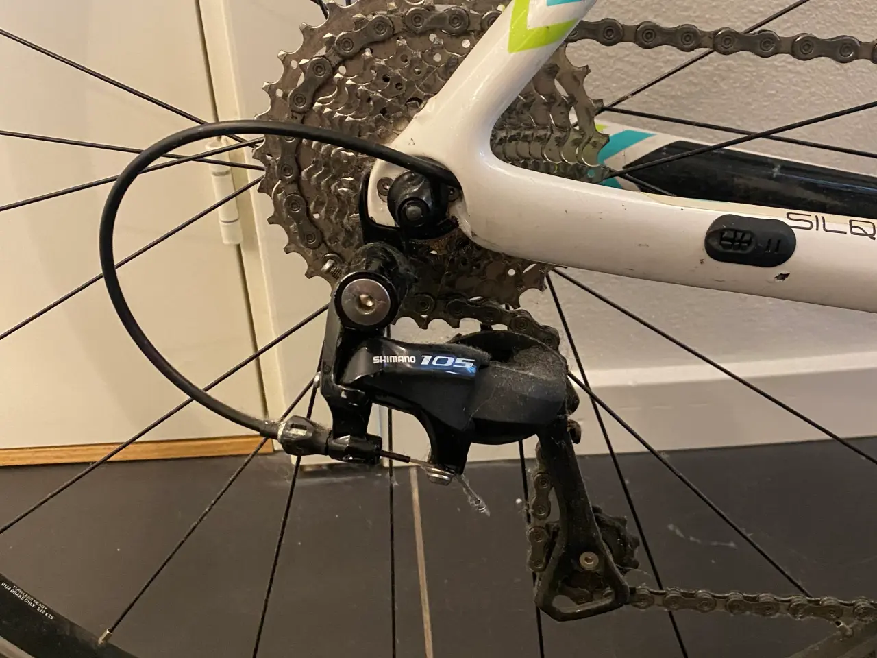Billede 7 - Dame racer TREK SILQUE S Letvægt, kulfiber