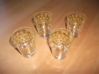 Shots glas