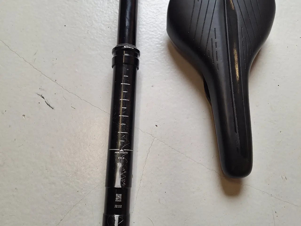 Billede 5 - Dropper post plus saddel 