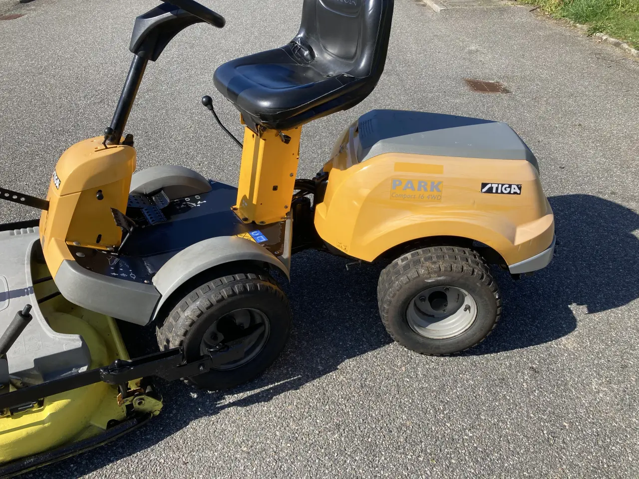 Billede 3 - Stiga park compack 16 4WD