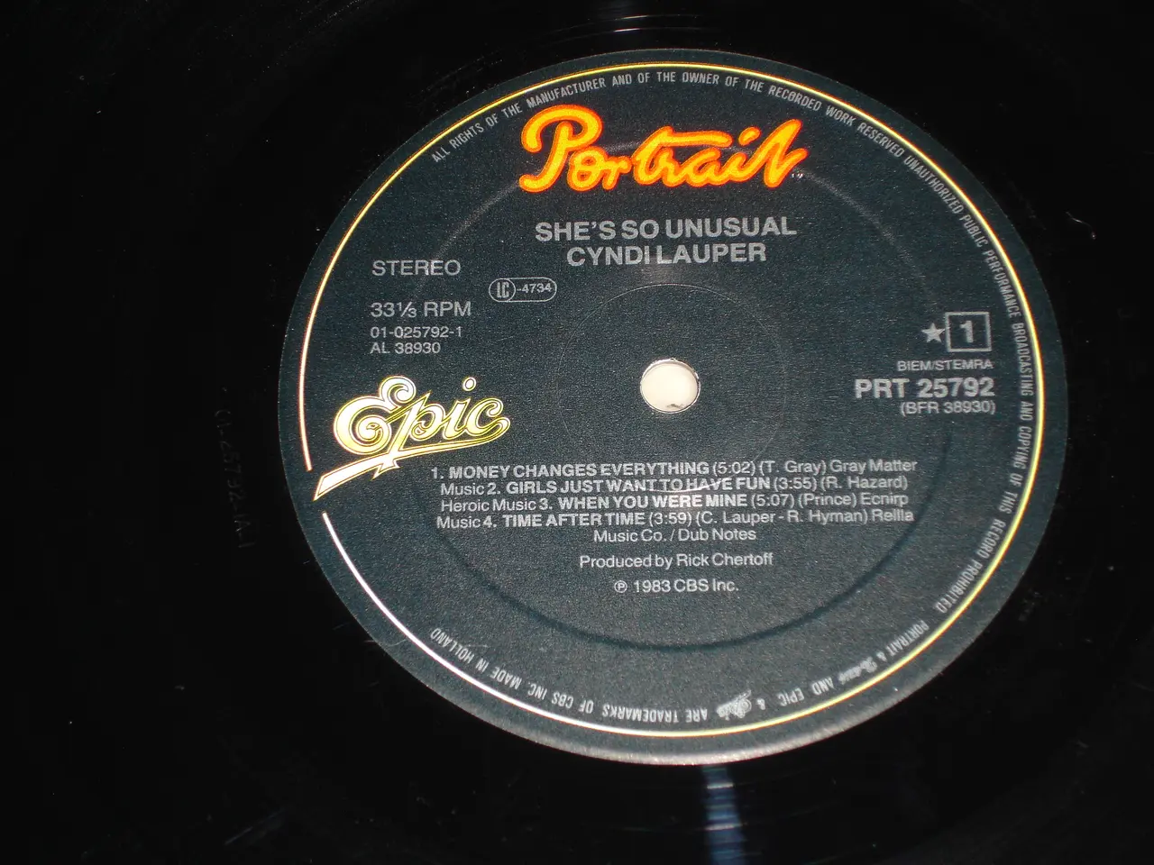 Billede 5 - Cyndi Lauper – She's So Unusual ( Time After Time)