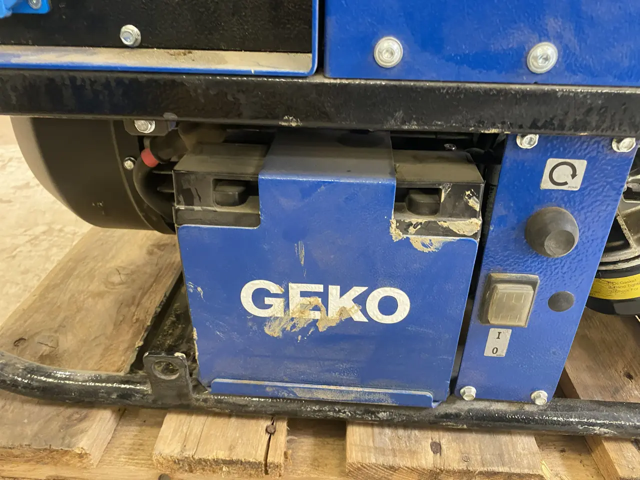 Billede 3 - Benzin Generator GEKO 9001 Silent