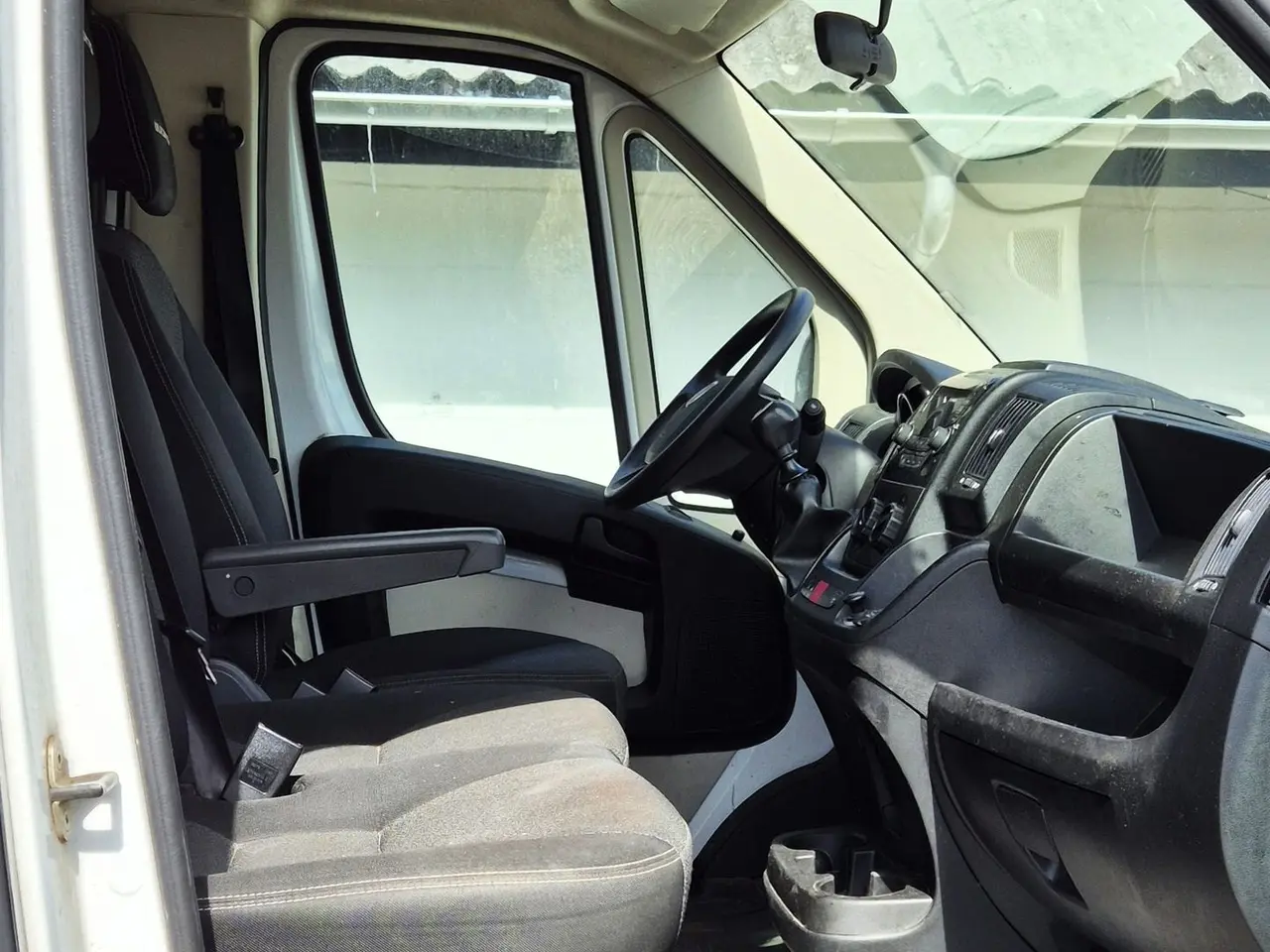 Billede 22 - Fiat Ducato / komplet foodtruck - klar til drift / årgang 2019