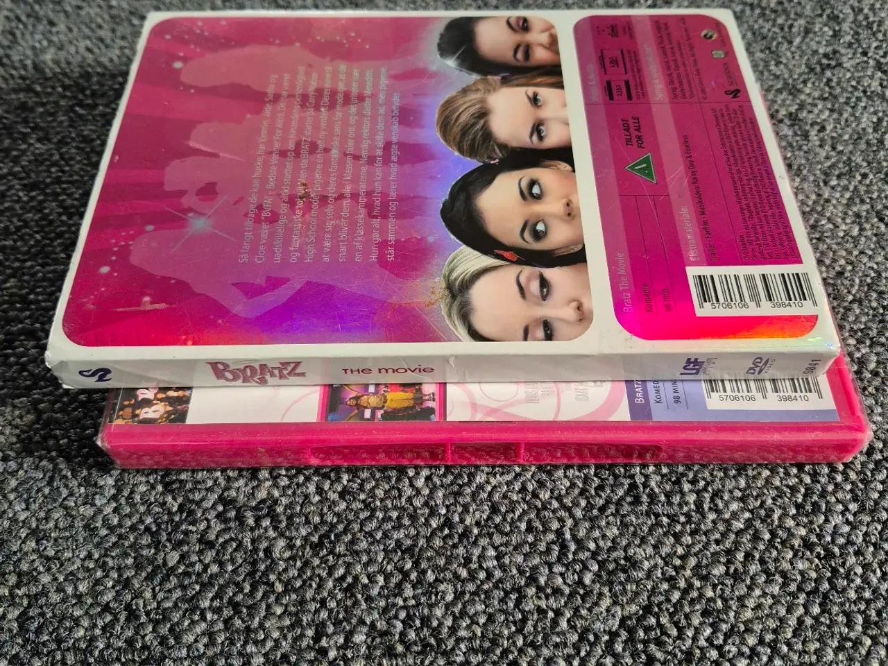 Billede 4 - Bratz film + nye postkort