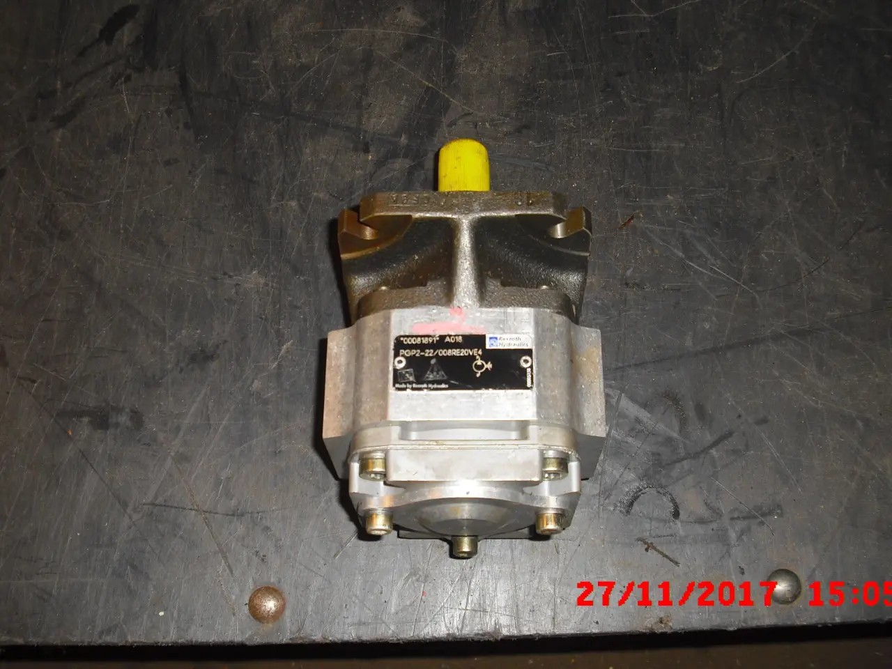 Billede 1 - Oliemotor, ny