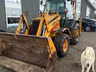 Case 590 Super LE 4X4