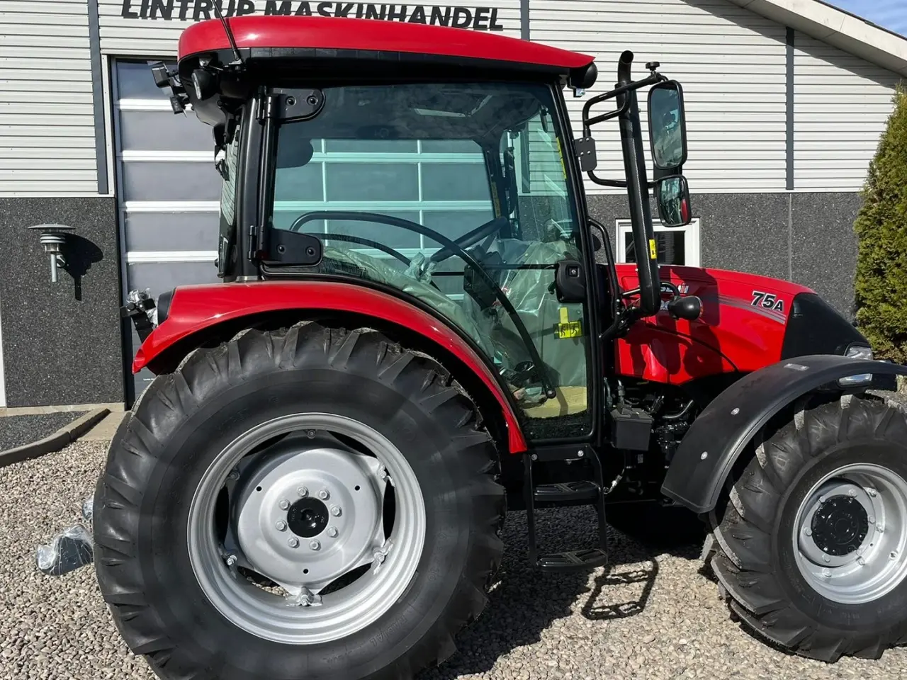 Billede 19 - Case IH Farmall 75 A Med Quicke frontlæsser med Euroskifte, 3die funktion og dæmper, samt og brede hjul.