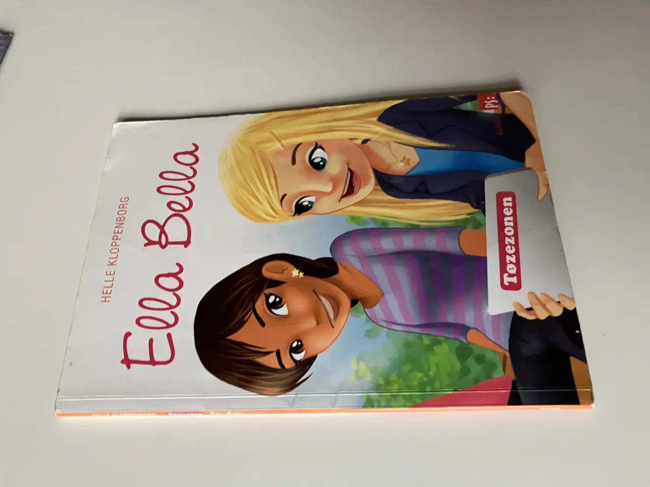 Billede 3 - Ella Bella. Af Helle Kloppenborg