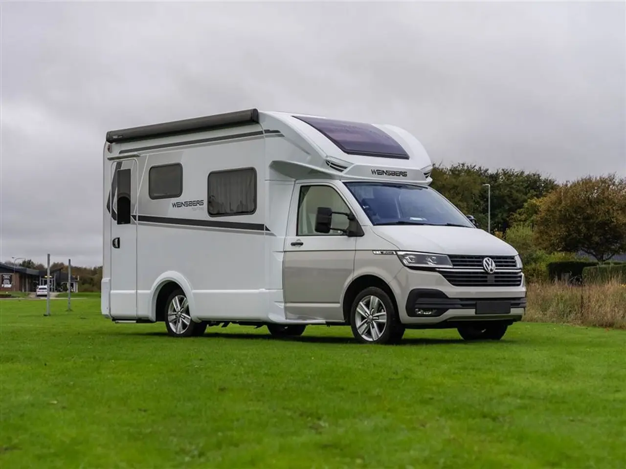 Billede 22 - 2023 - Weinsberg X-Cursion Van 500 LT Kompakt udvendigt, enorm indvendigt