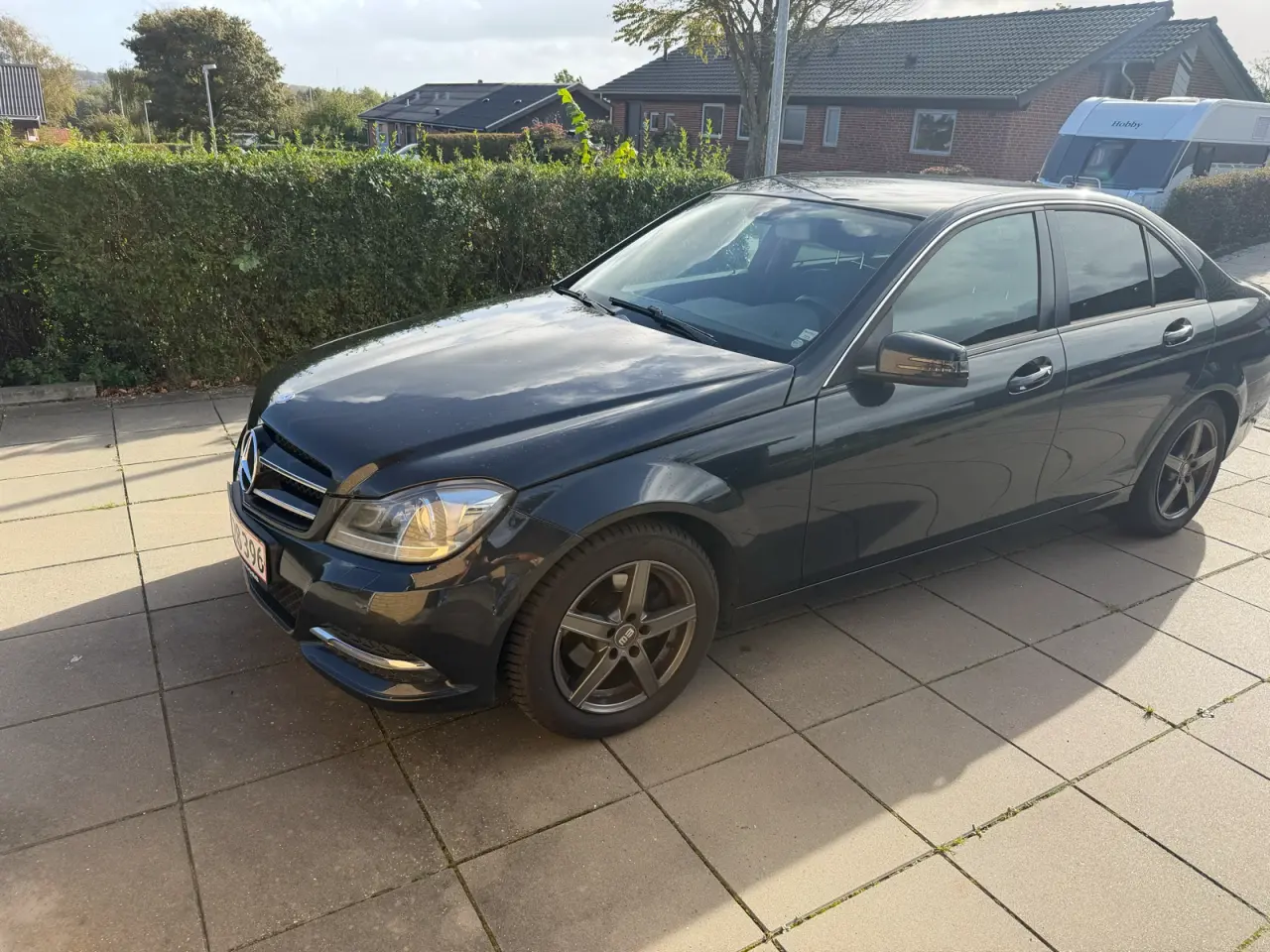 Billede 1 - Flot serviceret Mercedes 180