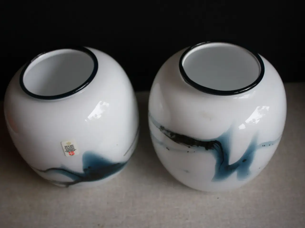 Billede 2 - Holmegaard vase Atlantis med blå striber