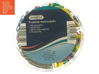Kontorboks med tegne- og papirartikler fra Expertiz