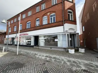 Butiks- / kliniklokale på Torvet i Bjerringbro - i alt ca. 88 kvm