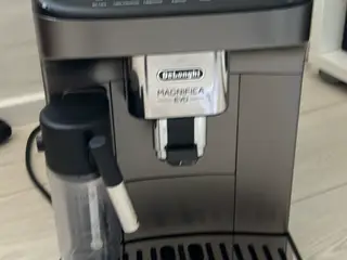 Delonghi Magnifica Evo Ecam 290.81TB