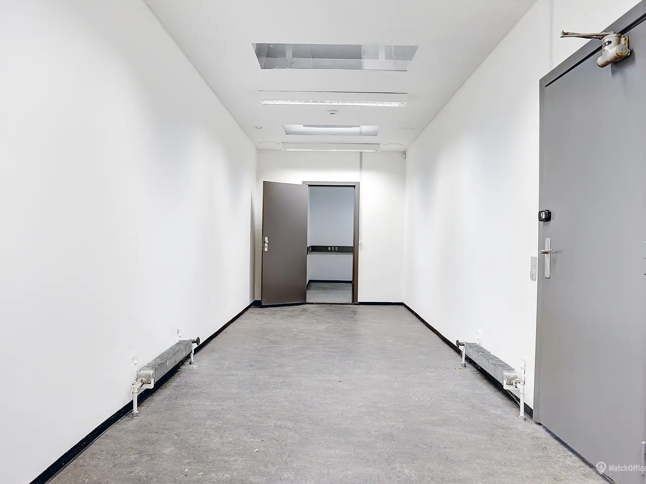 Billede 11 - Kontor/showroom velegnet til undervisningsformål, handel mm