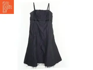 Kjole fra Garanimals (str. 176 cm)