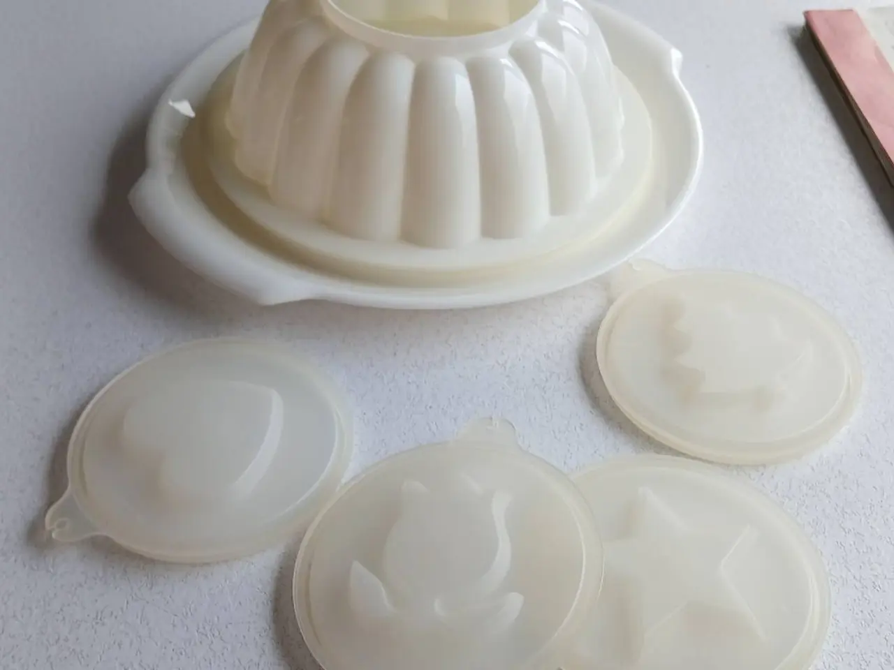 Billede 2 - Tupperware form til dessert sælges