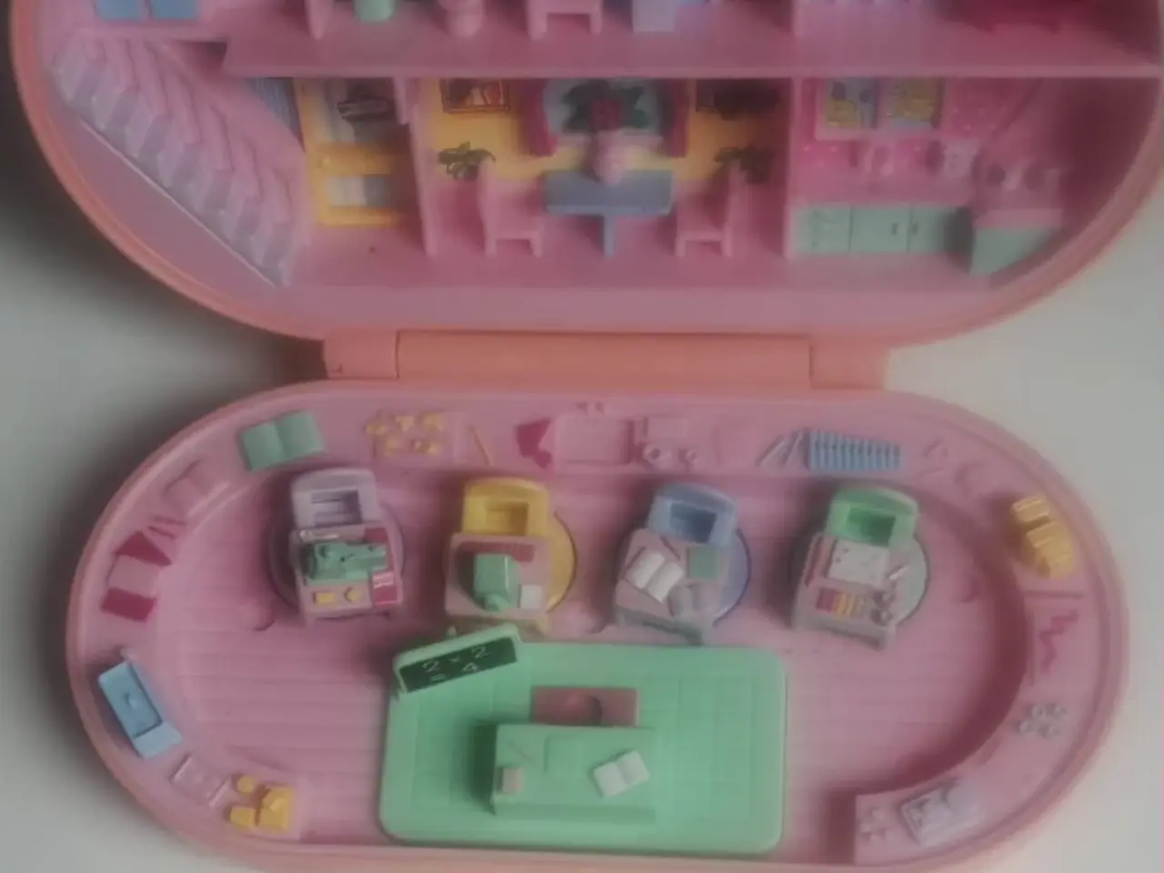 Billede 1 - Polly Pocket dukkehuse
