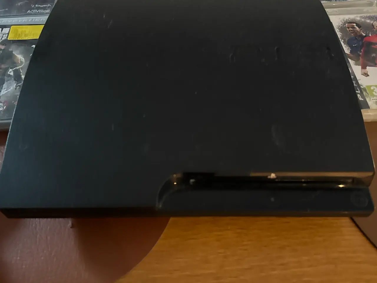 Billede 13 - PlayStation 3 Slim med 17 spil og 2 controllere