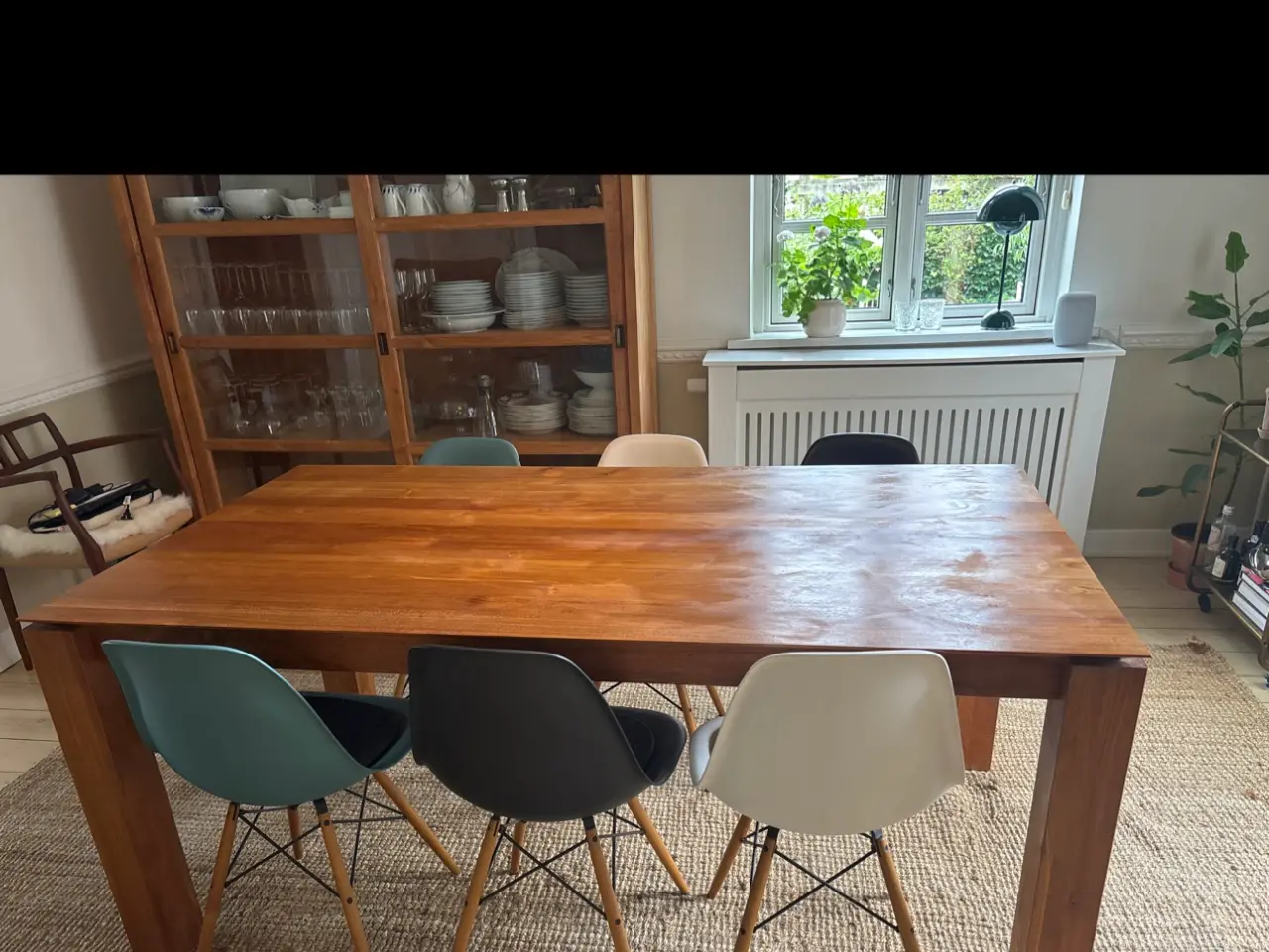 Billede 2 - 10 Eames spisebordstole med træben