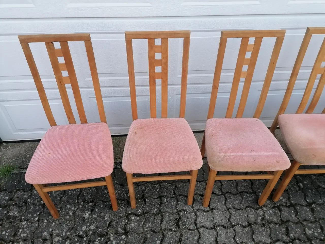 Billede 2 - Spisebordsstole Massiv Træ