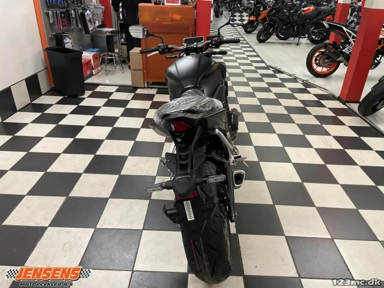 Billede 7 - Honda CB 650 R E-Clutch