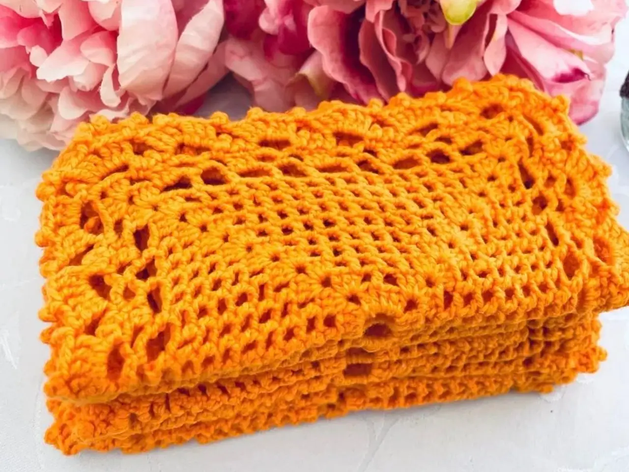 Billede 1 - Servietter orange håndarbejde