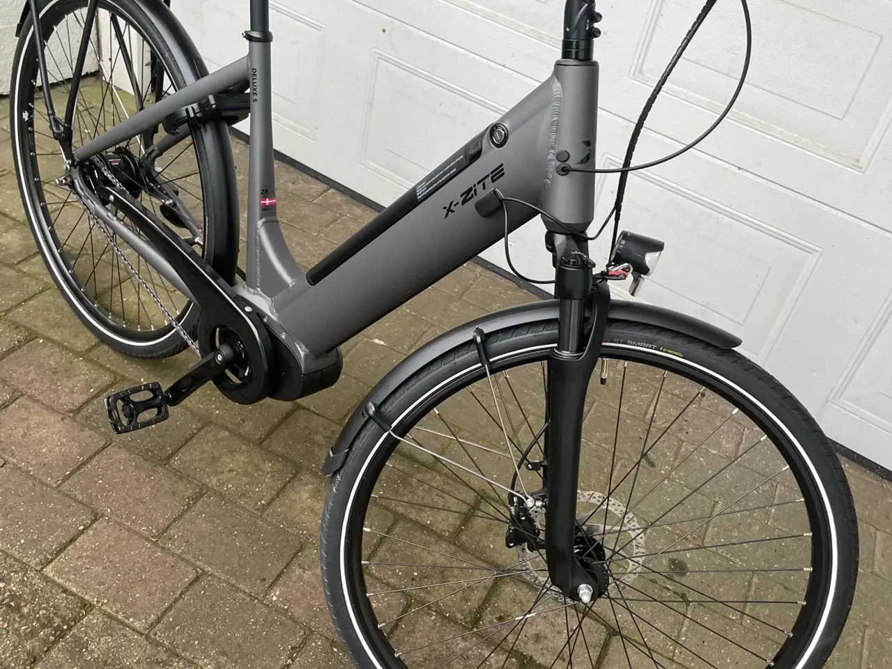 Billede 2 - Elcykel 28” deluxe 5 11ah kun kørt 55 km