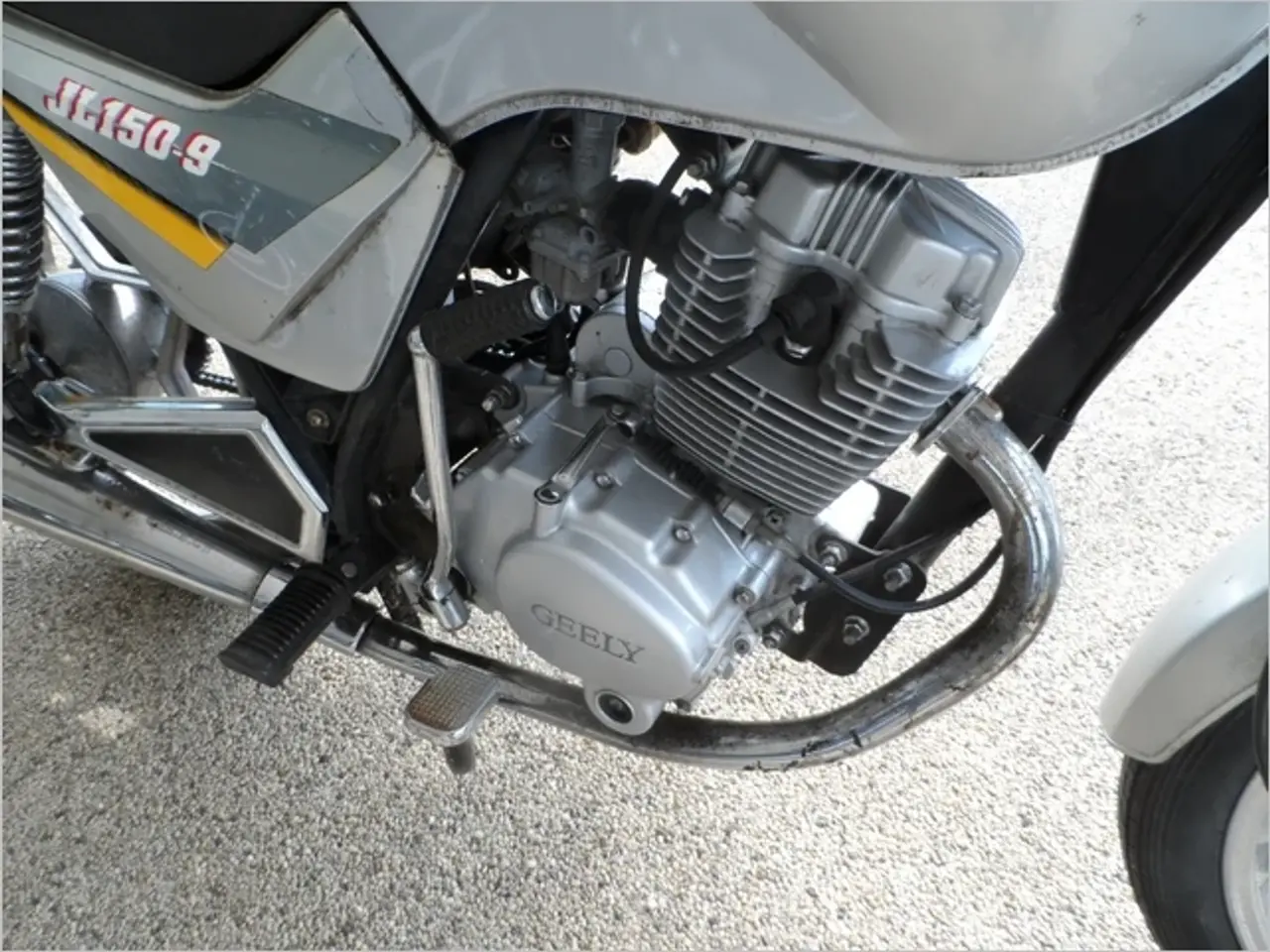 Billede 4 - Geely JL150-9. 4T 1 cyl. 14000 km. 9Kw, 5 g 2004