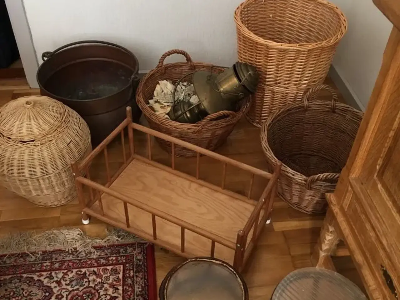 Billede 1 - Dukkeseng og kurve