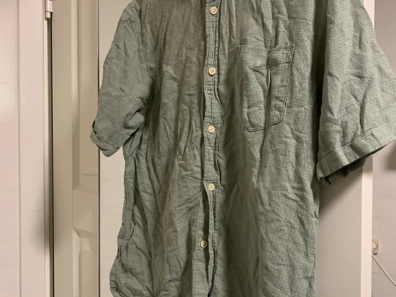 Billede 1 - Jack and Jones skjorte