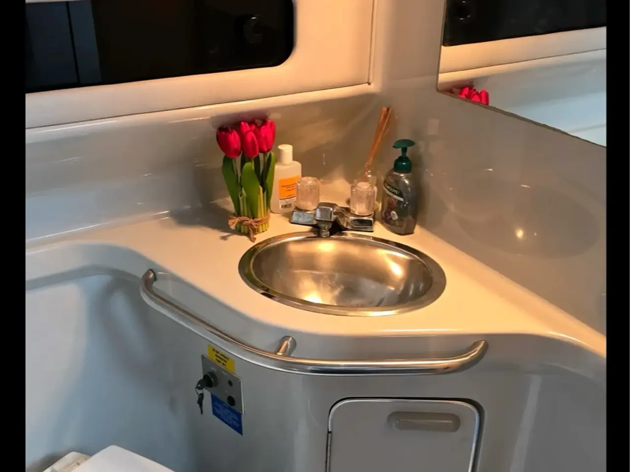 Billede 18 - Sea Ray Sundancer 290 - Meget båd for pengene!