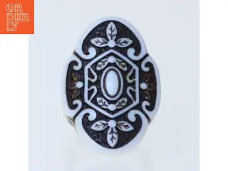 Dekorativ ring med mønster (str. 53 mm)