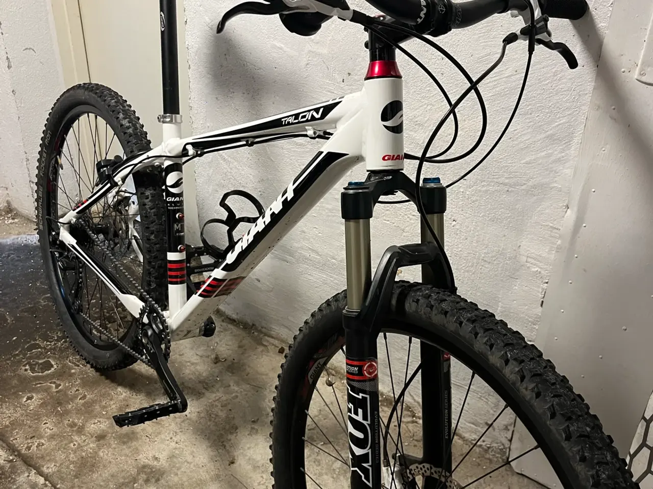 Billede 3 - Giant talon 0