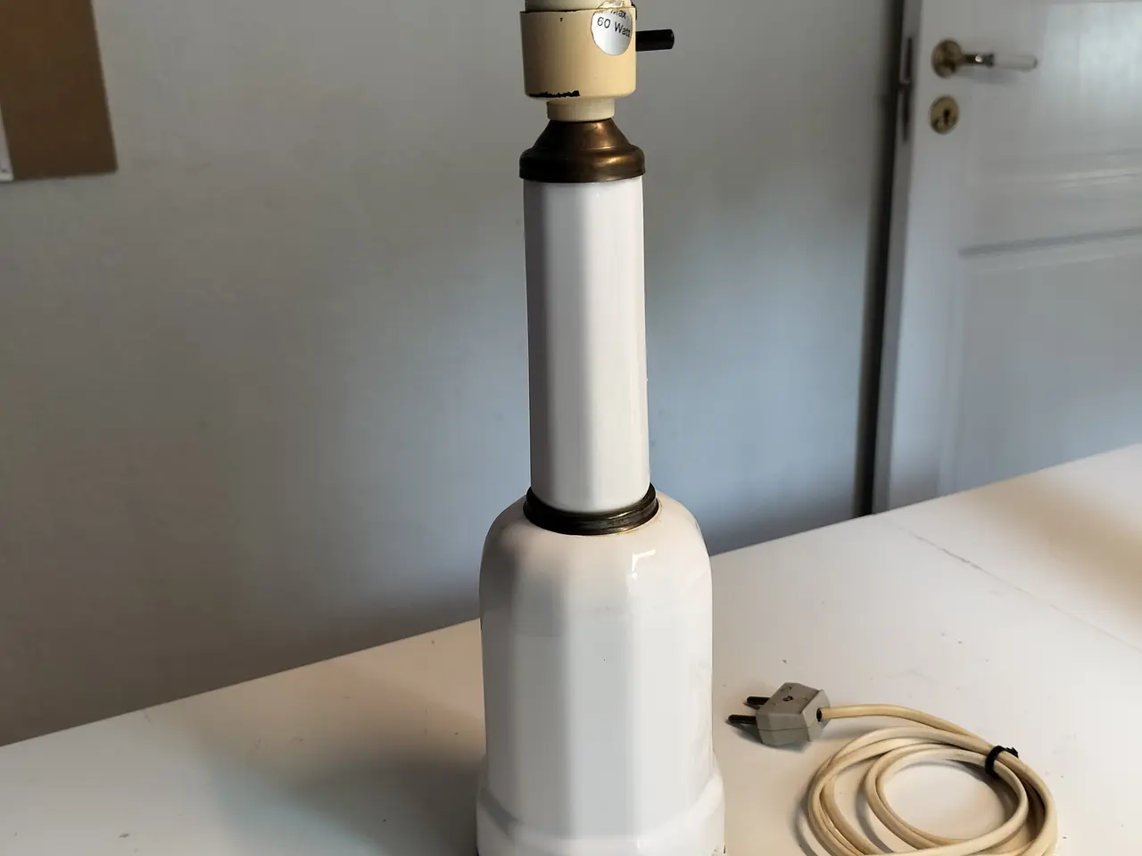 Billede 1 - Heiberg lamper med messing og uden skår.