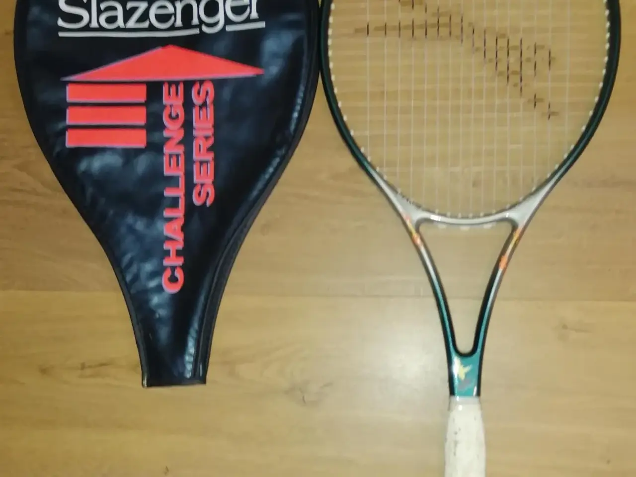 Billede 1 - SLAZENGER CHALLENGE CLASSIC 1, COMPOSITE, STR. 4