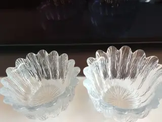 2 små Holmegårds glasskåle
