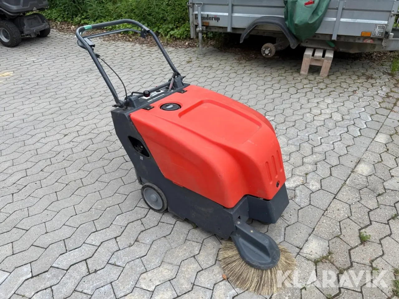 Billede 4 - Fejemaskine Hako Sweepmaster B650