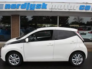 Toyota Aygo 1,0 VVT-i x-cellence