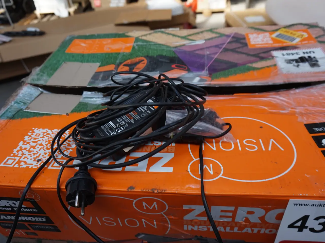 Billede 9 - Worx Vision WR208E robotplæneklipper 800 m2