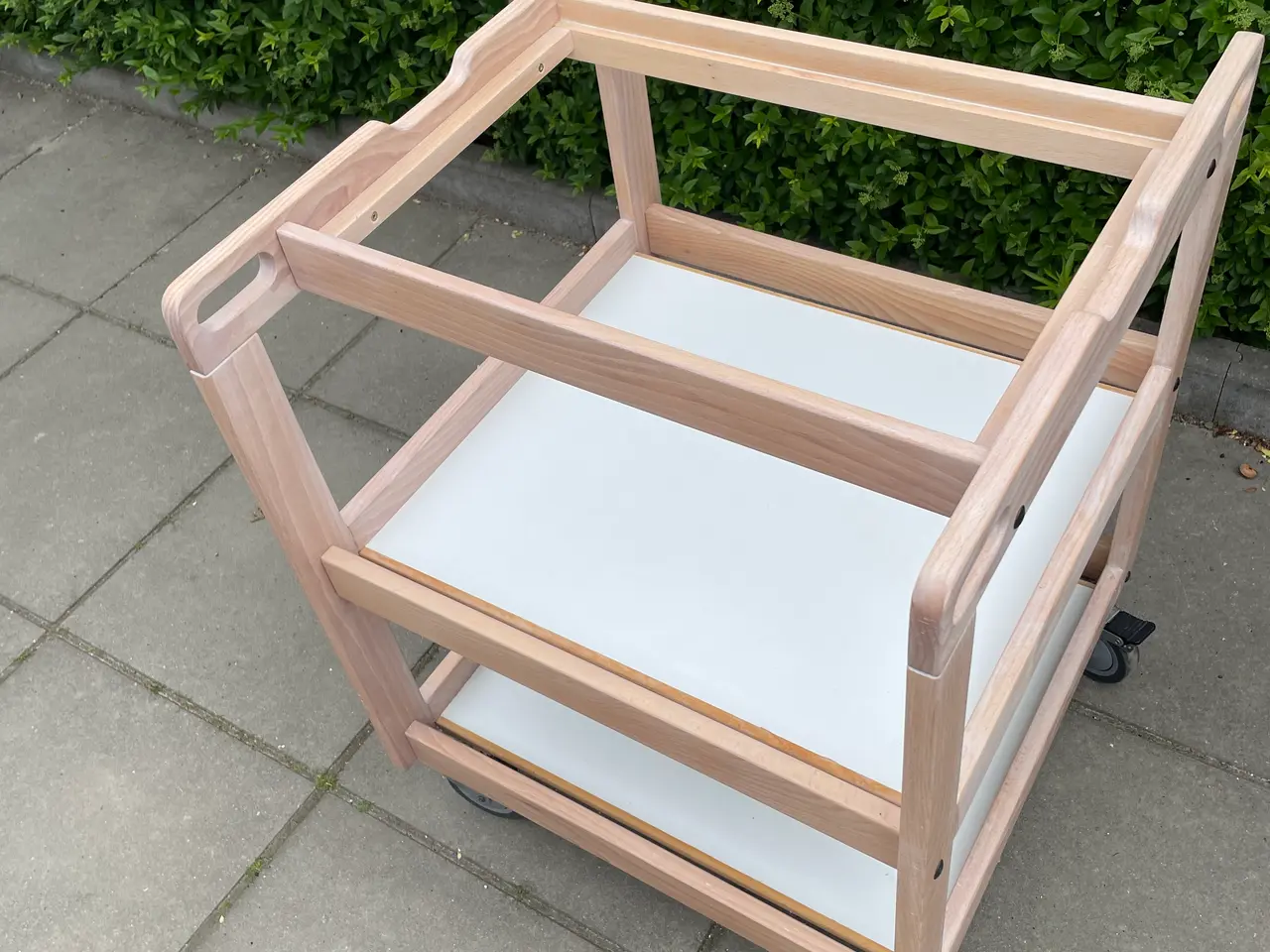 Billede 3 - Bakkebord fra KREA