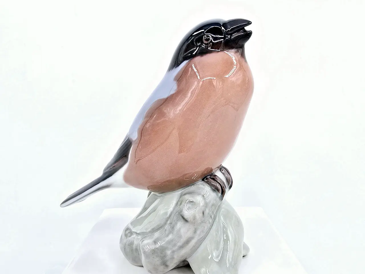 Billede 1 - B & G Figur Dompap nr. 1909. Sortering 1