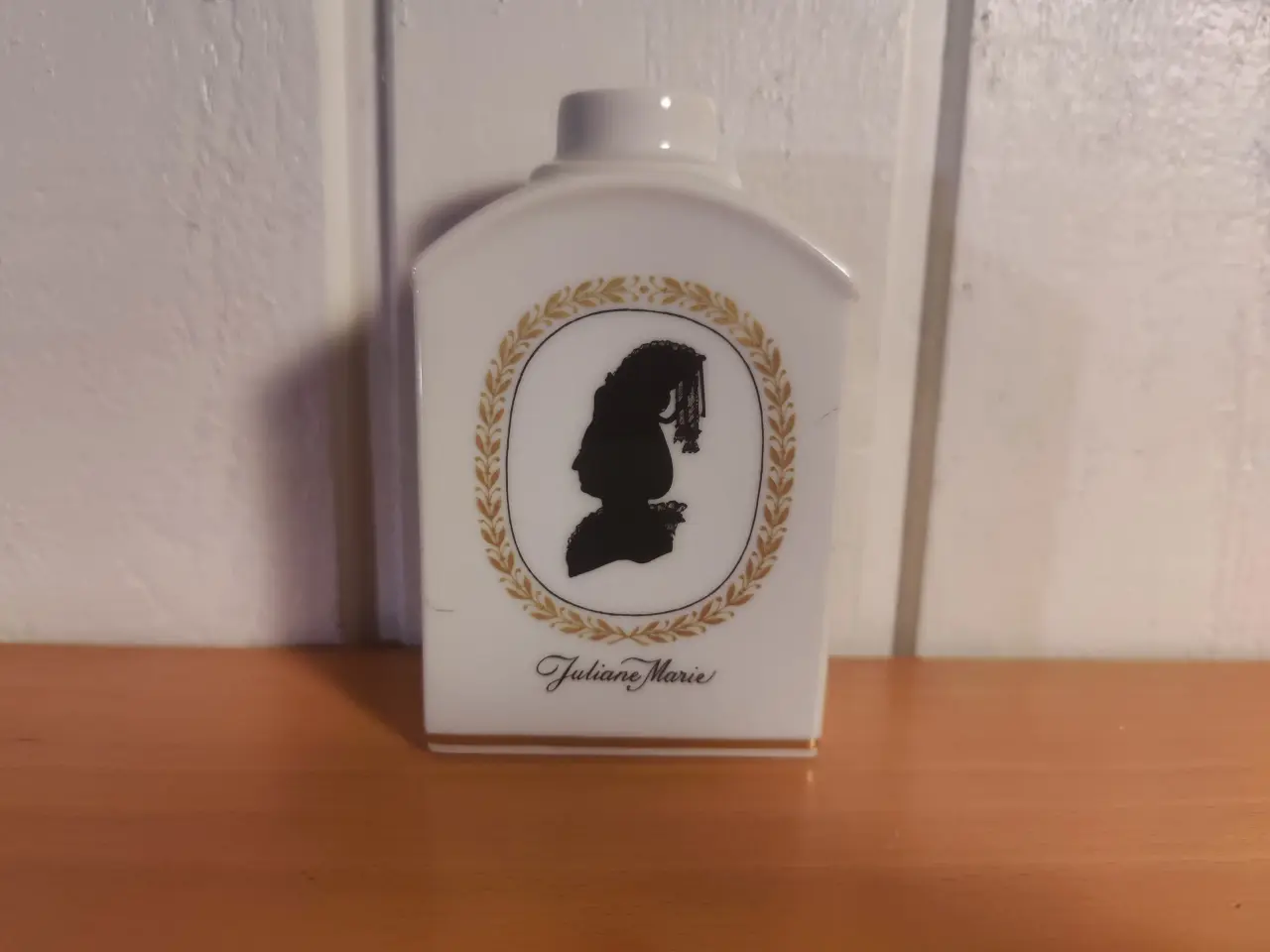 Billede 1 - Royal Copenhagen thedåse uden låg