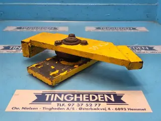 New Holland TX63 Arm 89832702