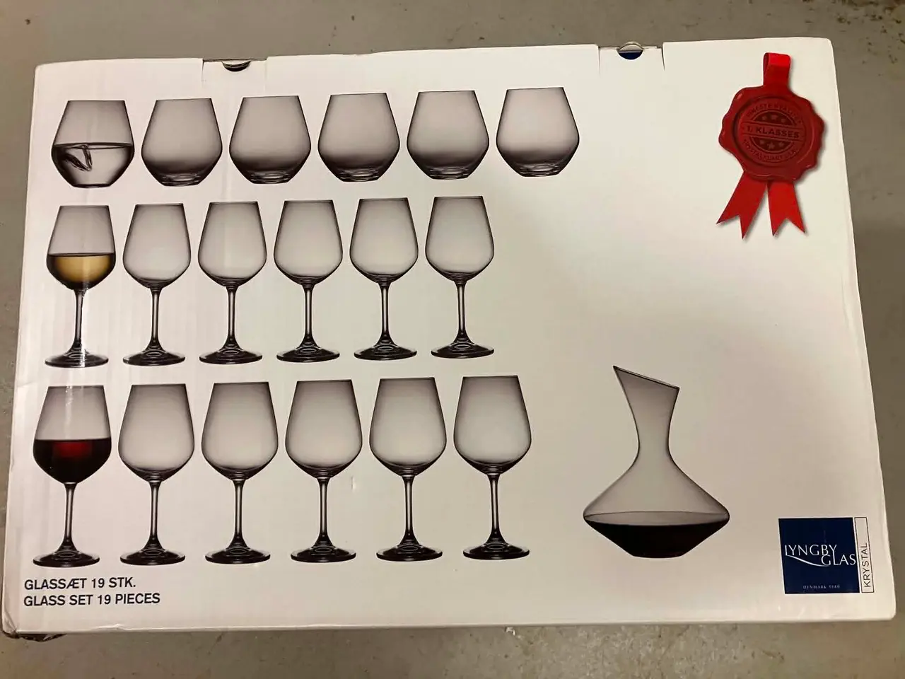 Billede 1 - Lyngby Glas.   Sæt med 19 dele.