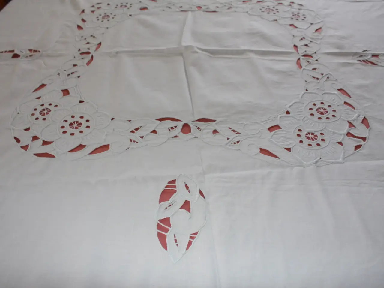 Billede 5 - Hvid dug, 130 x 130 cm