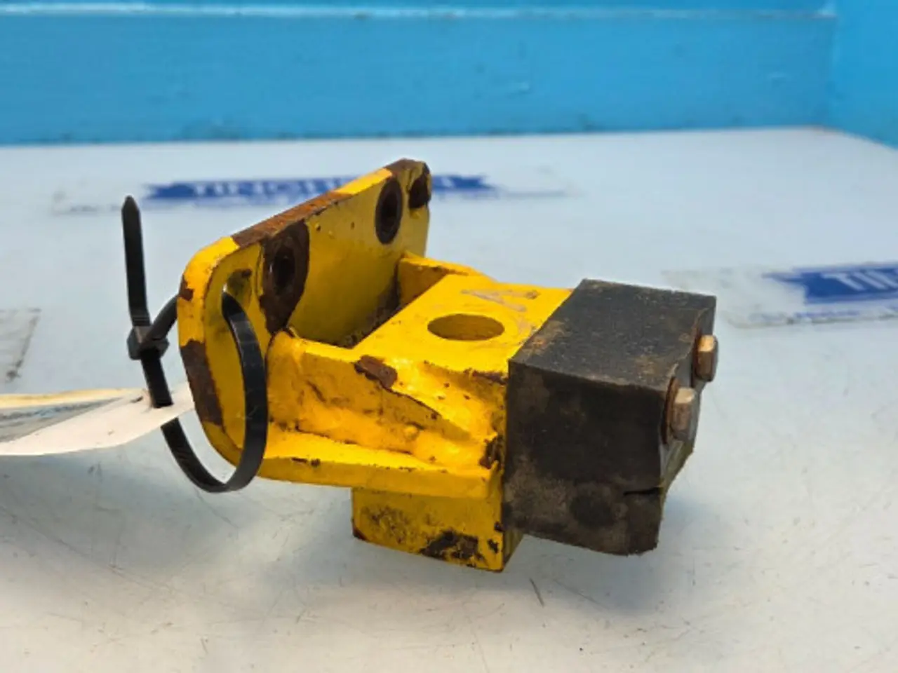 Billede 2 - New Holland CR9080 Holder L. 87011740