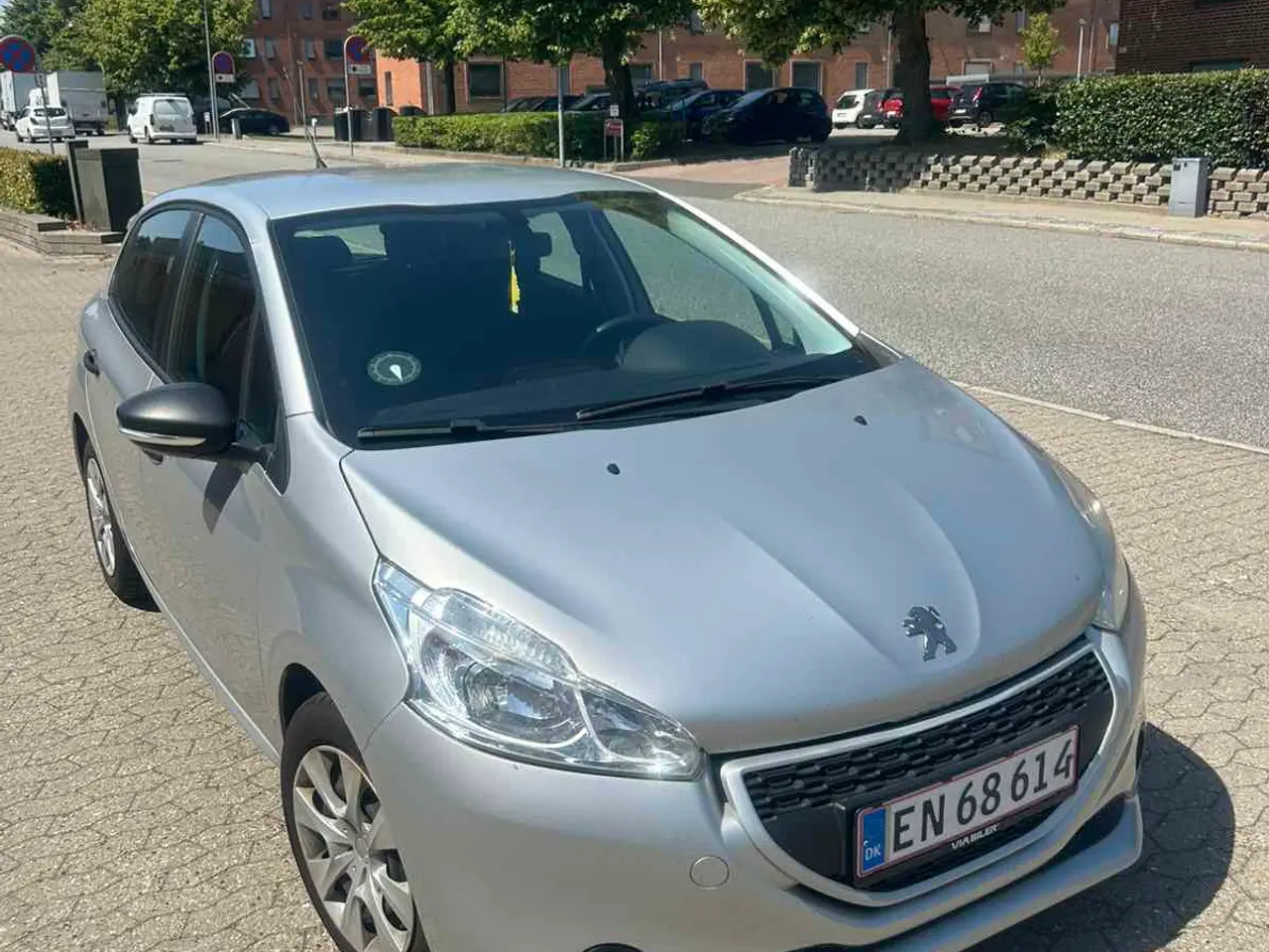 Billede 1 - Velholdt bil sælges.