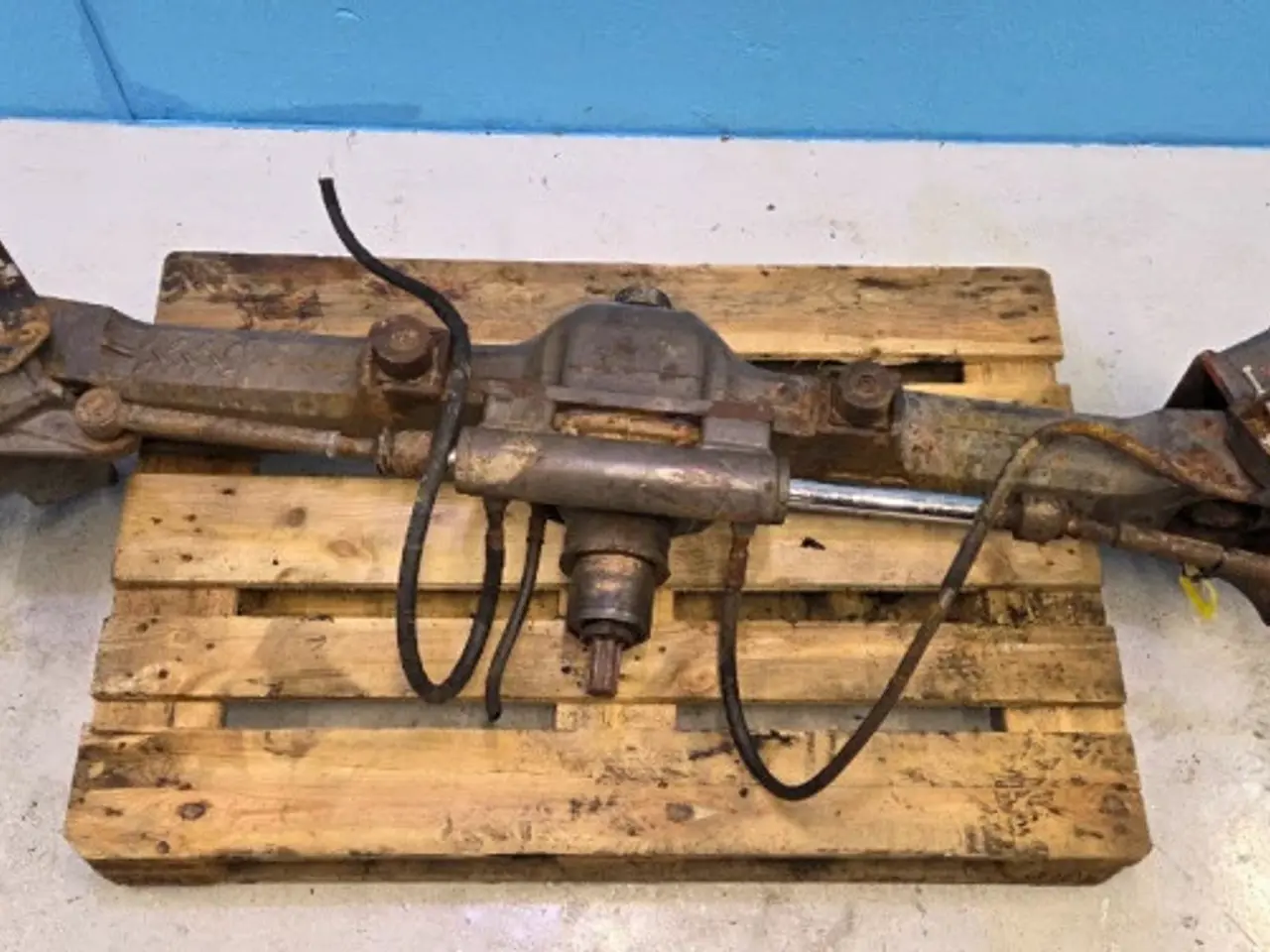 Billede 10 - Massey Ferguson 3085 Foraksel 3429105M91